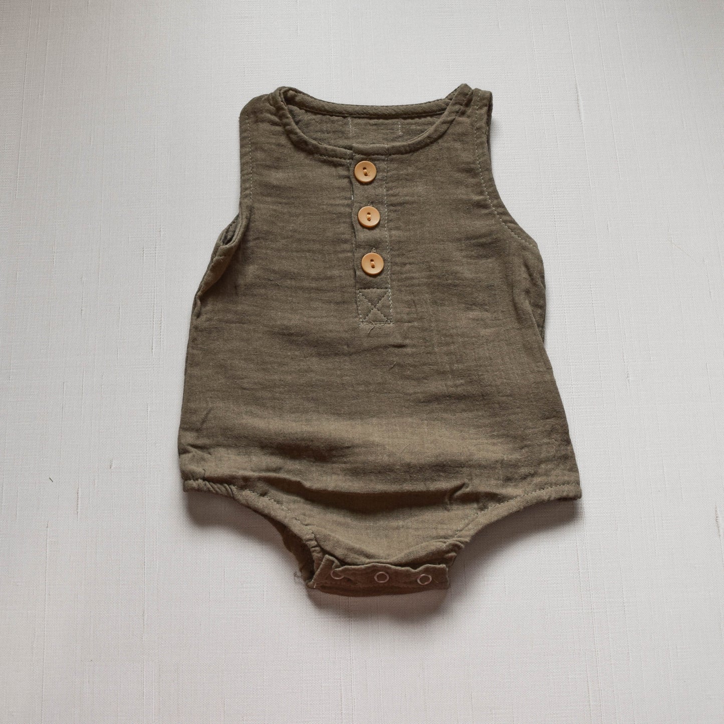 Sleeveless Muslin Bodysuit