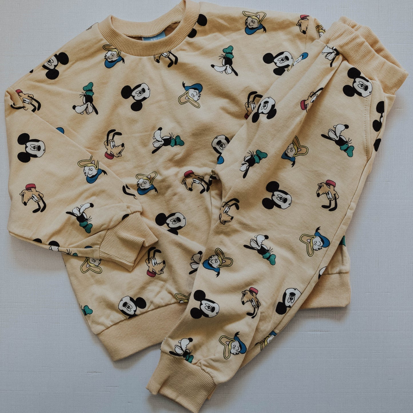 Mickey & Friends Faces Sweat Set